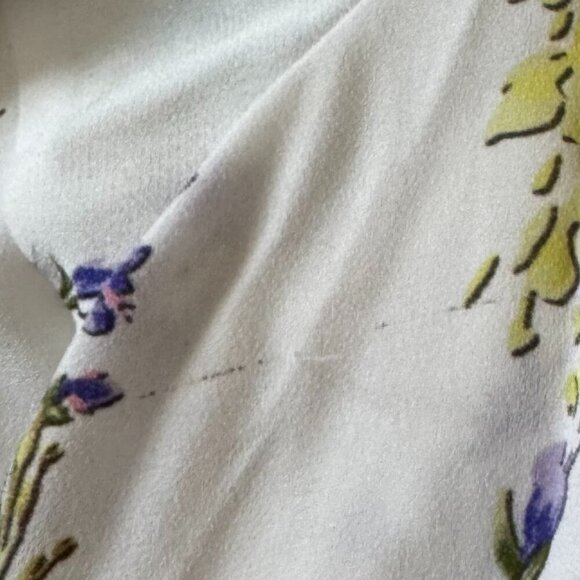 BCBGMaxAzria Floral Ruffle Top - Picture 9 of 10